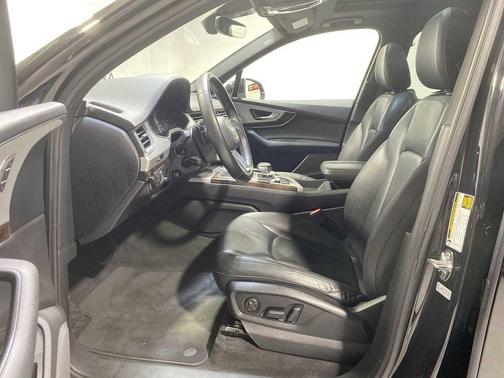 2017 Audi Q7 2.0T Premium Plus