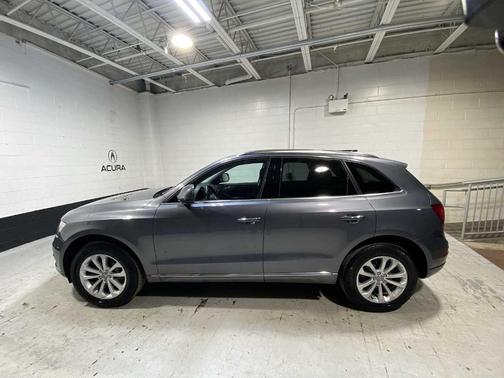 2016 Audi Q5 2.0T Premium