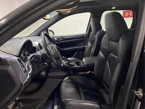 2013 Porsche Cayenne S