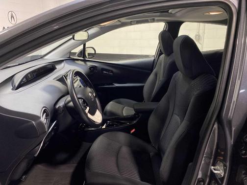 2017 Toyota Prius Three