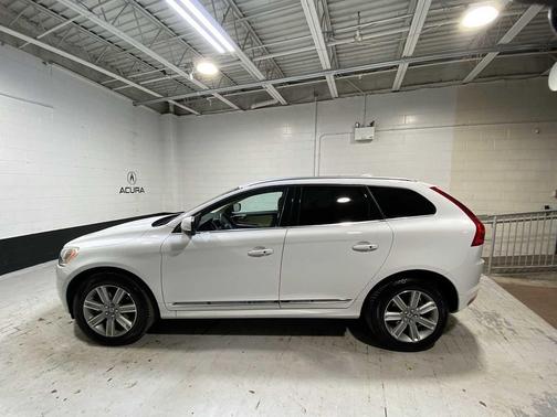 2016 Volvo XC60 T6