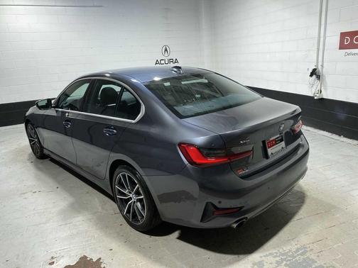 Mineral Gray Metallic 2021 BMW 330 i xDrive