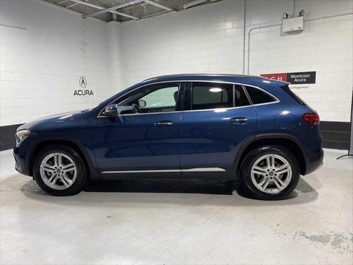 2022 Mercedes-Benz GLA 250 Base 4MATIC