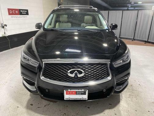 2017 INFINITI QX60 Base