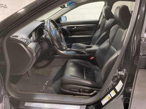 2013 Acura TL Technology