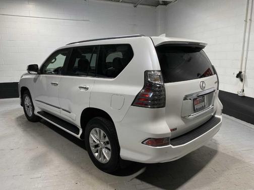 2016 Lexus GX 460 Base