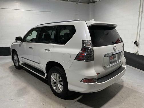 2016 Lexus GX 460 Base