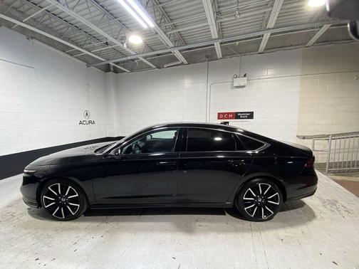 2023 Honda Accord Hybrid Touring