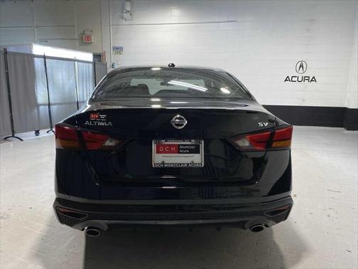 2022 Nissan Altima 2.5 SV