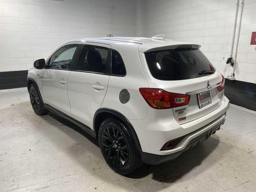 2019 Mitsubishi Outlander Sport LE 2.0