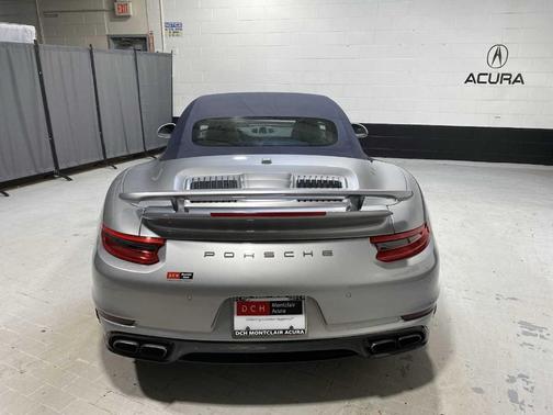 2017 Porsche 911 Turbo
