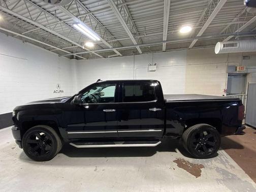 Black 2018 Chevrolet Silverado 1500 LTZ