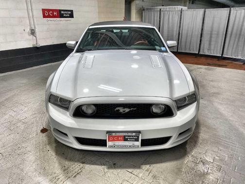 2014 Ford Mustang GT Premium