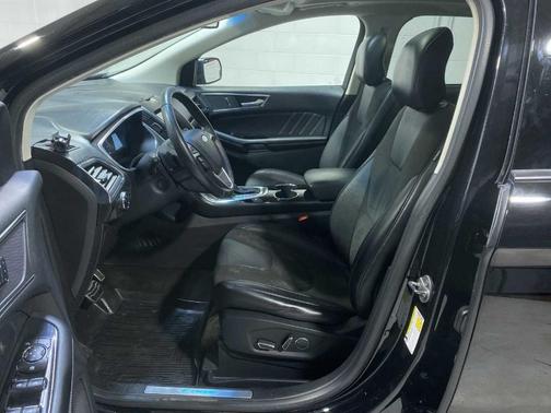 2018 Ford Edge Sport
