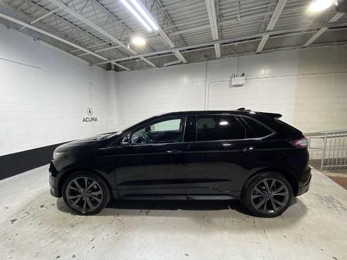 2018 Ford Edge Sport