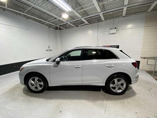 2021 Audi Q3 40 Premium
