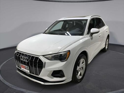2021 Audi Q3 40 Premium