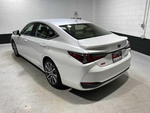 2019 Lexus ES 300h ES 300h