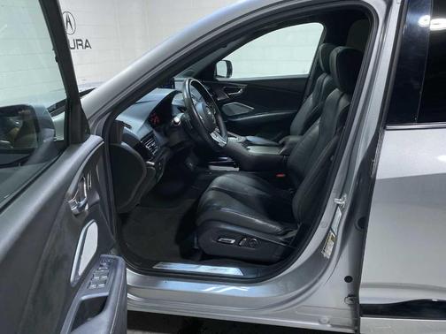 Lunar Silver Metallic 2024 Acura RDX A-Spec