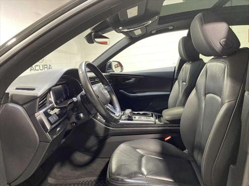 2019 Audi Q8 Premium