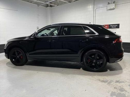 2019 Audi Q8 Premium