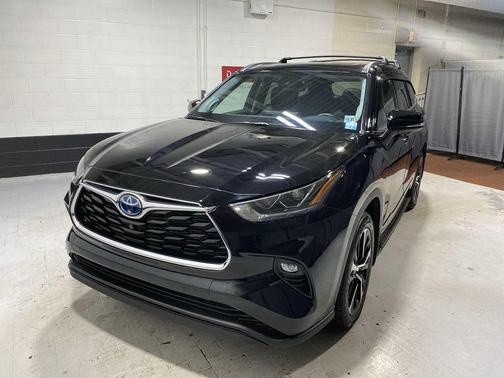 2023 Toyota Highlander Hybrid Limited