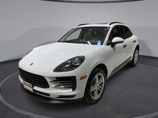 2020 Porsche Macan Base