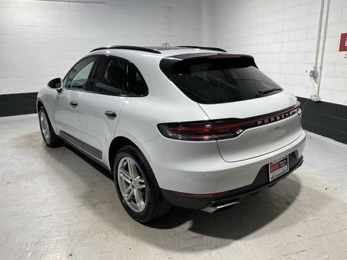 2020 Porsche Macan Base