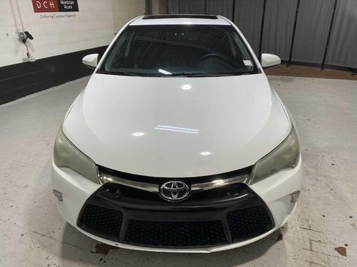 2015 Toyota Camry XSE