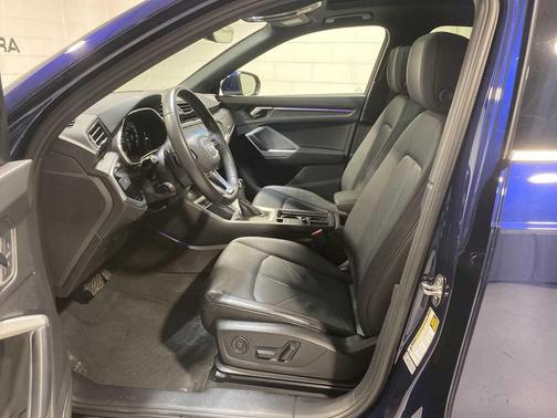 2022 Audi Q3 45 S line Premium Plus