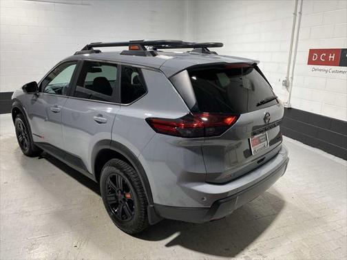 2025 Nissan Rogue Rock Creek