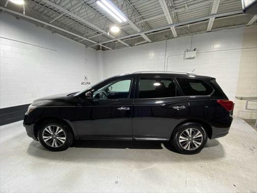 2017 Nissan Pathfinder S