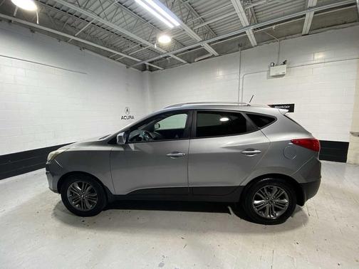 2014 Hyundai TUCSON SE