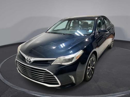 2016 Toyota Avalon XLE Plus