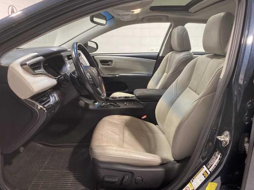 2016 Toyota Avalon XLE Plus