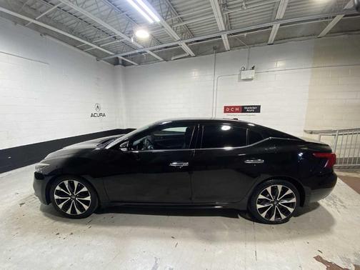 2017 Nissan Maxima 3.5 SR