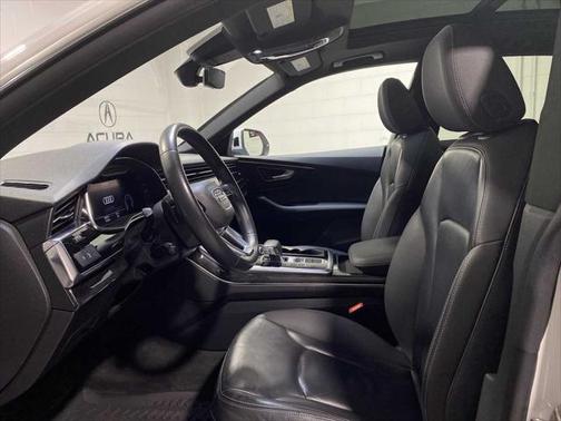 2019 Audi Q8 Premium