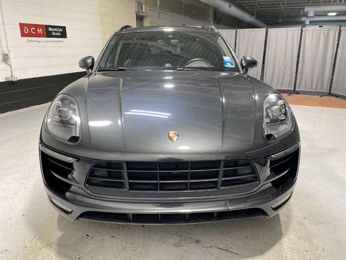 2018 Porsche Macan GTS
