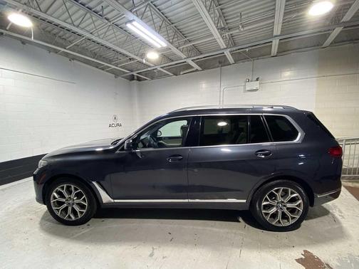 Arctic Gray Metallic 2019 BMW X7 xDrive50i