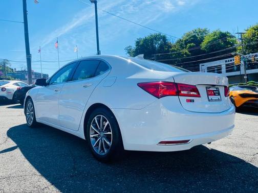Photo 4 of 28 of 2020 Acura TLX Technology