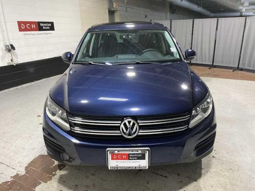 Blue 2012 Volkswagen Tiguan