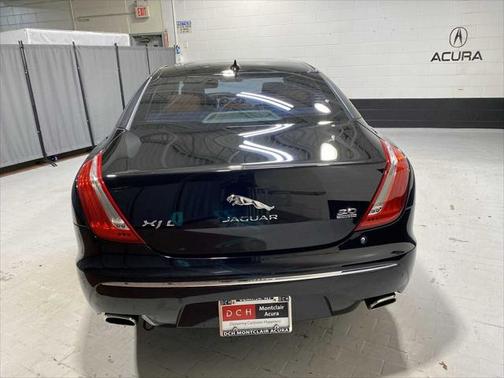 2015 Jaguar XJ XJL Portfolio