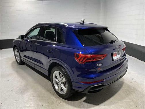 2023 Audi Q3 45 S line Premium