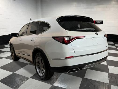 Platinum White Pearl 2026 Acura MDX Base