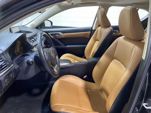 2017 Lexus CT 200h Base