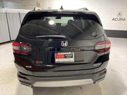 2023 Honda Pilot Touring