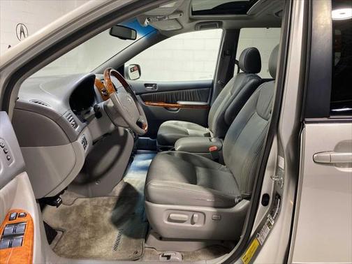2007 Toyota Sienna XLE Limited