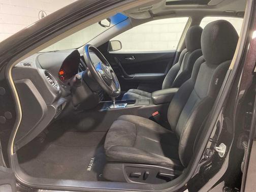 2011 Nissan Maxima S