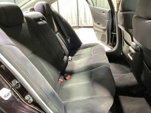 2011 Nissan Maxima S