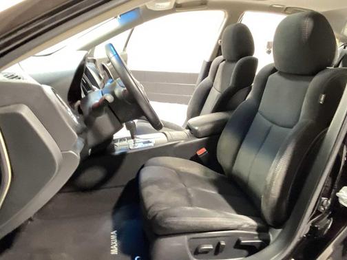 2011 Nissan Maxima S